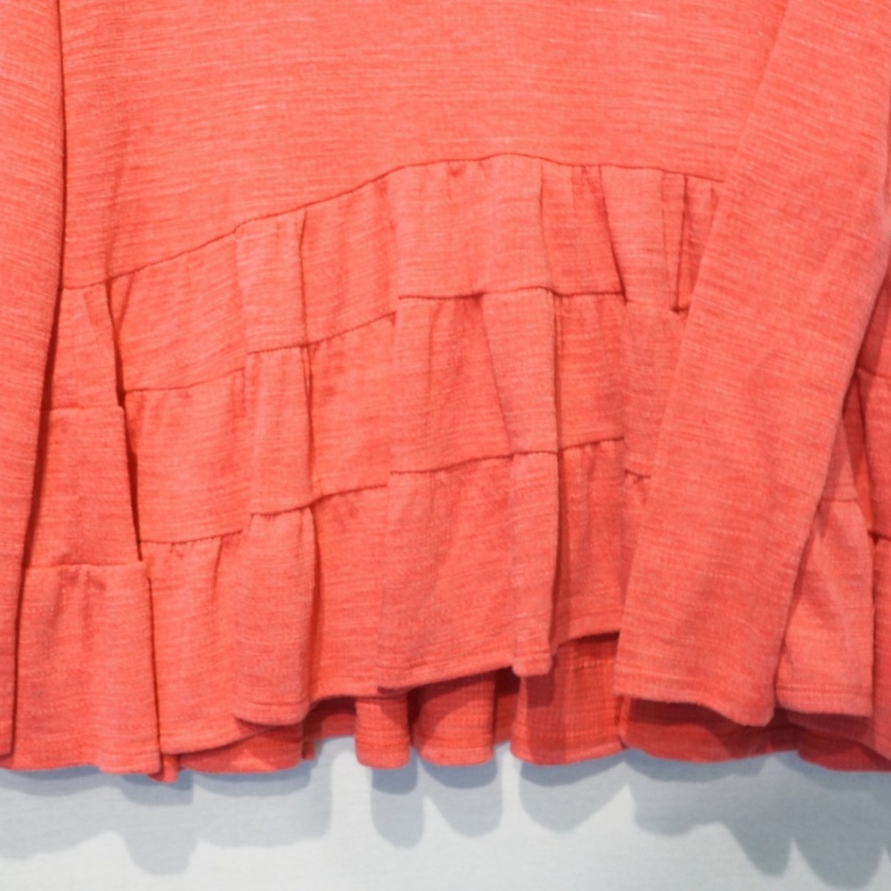 Deletta top with ruffle - Picture 4 of 6